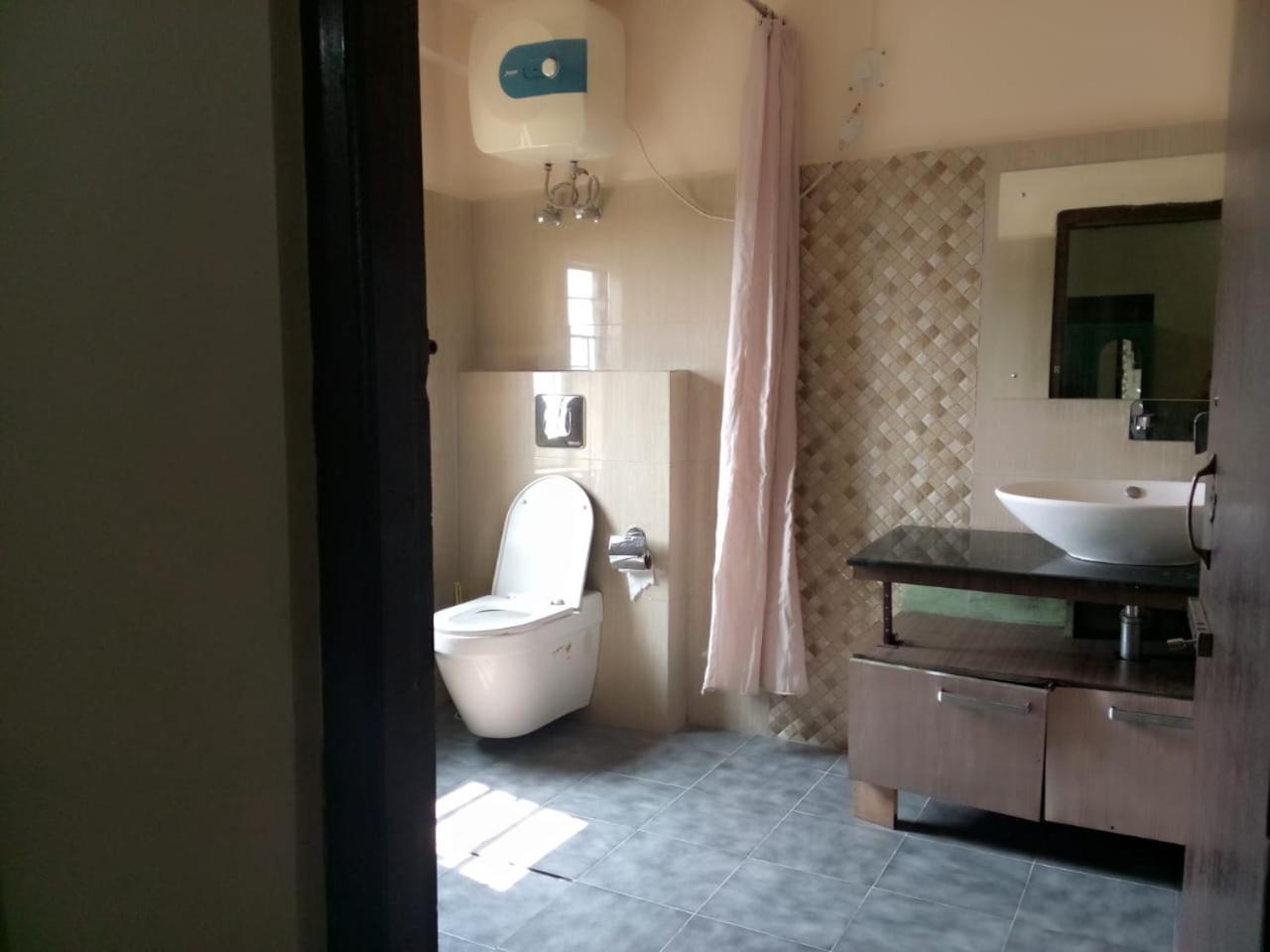 Abode Me Me Ai Haven Otel Çerapunçi Dış mekan fotoğraf