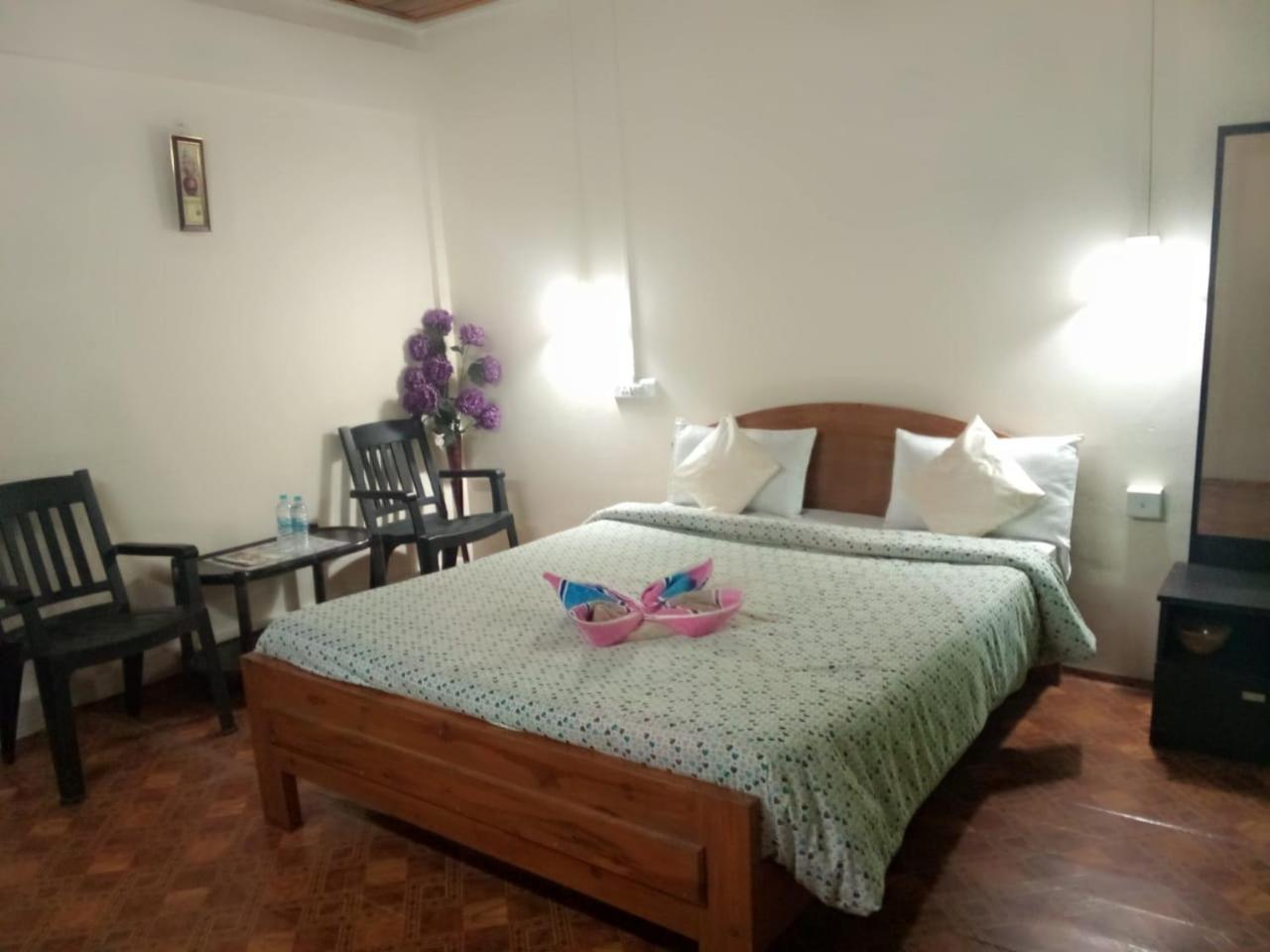 Abode Me Me Ai Haven Otel Çerapunçi Dış mekan fotoğraf